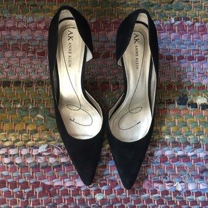 [Anne Klein] Velvet Black Heels